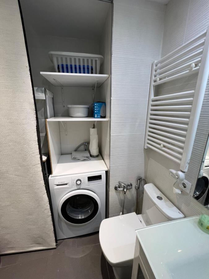 Apartamento Carihuela ตอร์เรโมลิโนส ภายนอก รูปภาพ