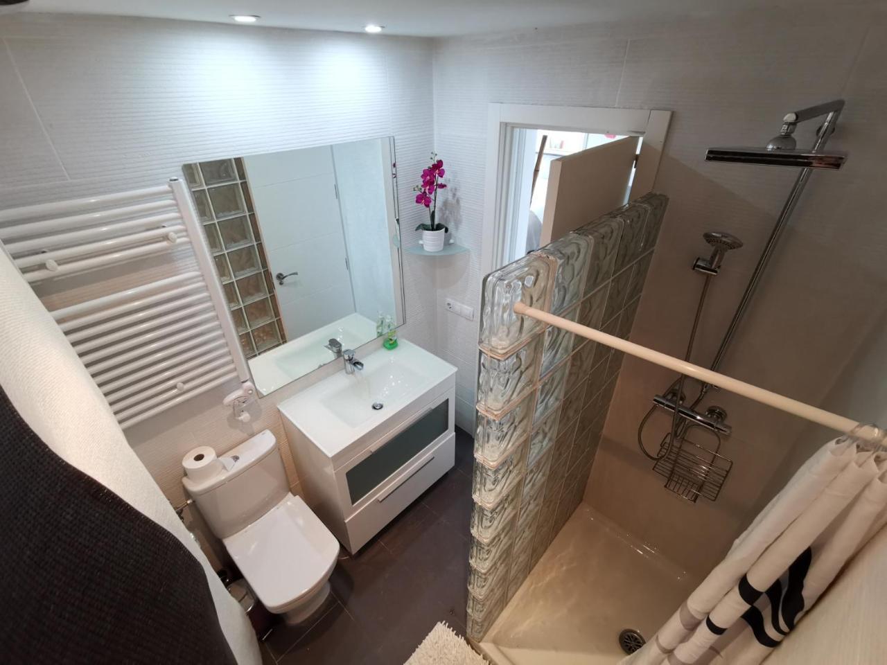 Apartamento Carihuela ตอร์เรโมลิโนส ภายนอก รูปภาพ