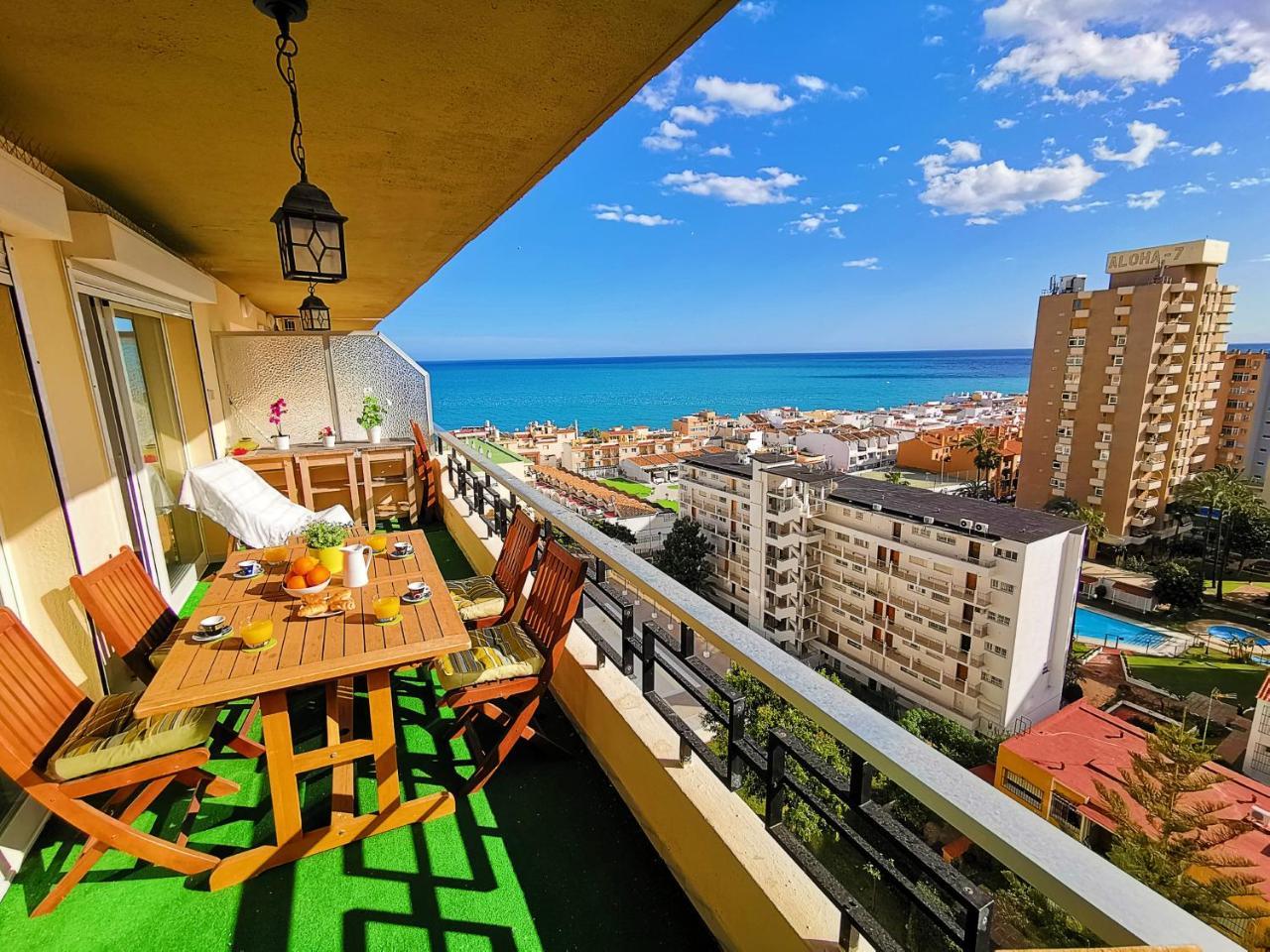 Apartamento Carihuela ตอร์เรโมลิโนส ภายนอก รูปภาพ