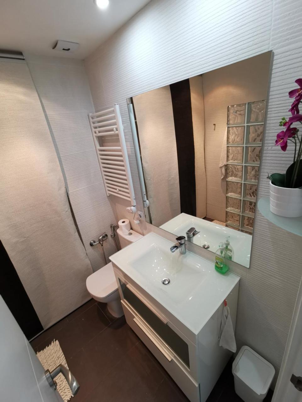 Apartamento Carihuela ตอร์เรโมลิโนส ภายนอก รูปภาพ